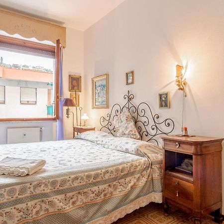 1 Bedroom Lovely Apartment In Rapallo Extérieur photo